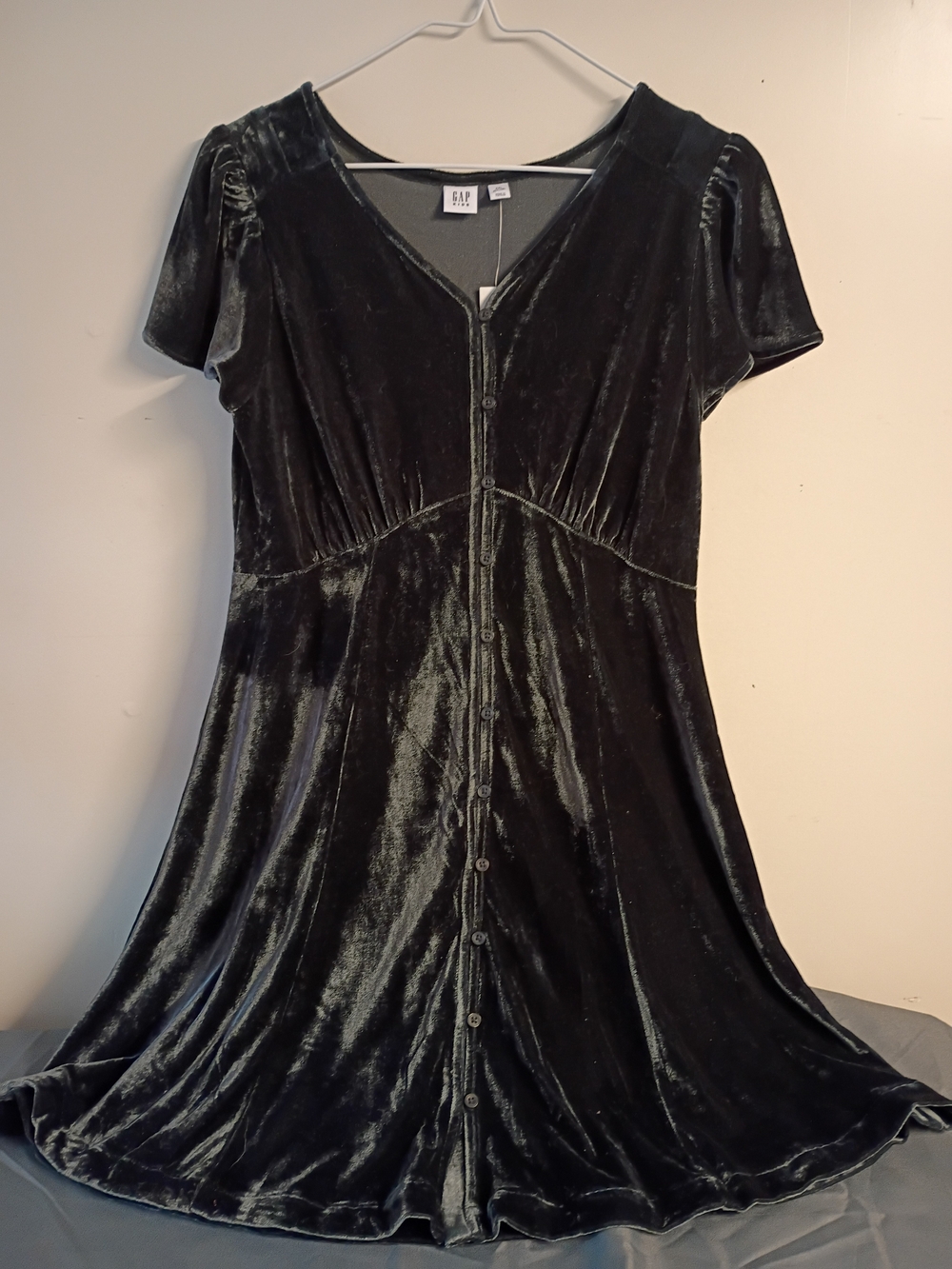 GAP Black Velvet Button-Front Chemise